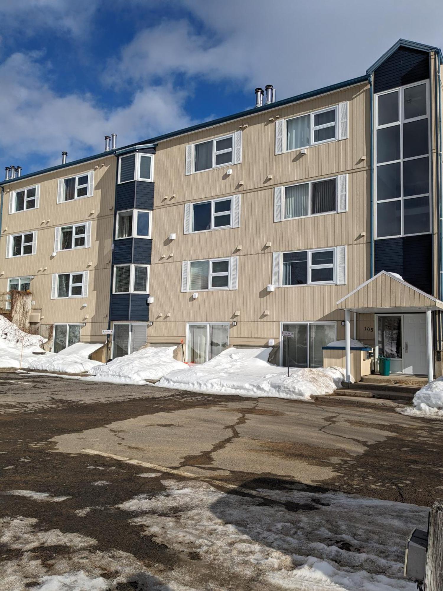 Apartamento Bienvenue Chez Alice Et Daniel Saint-Ferreol-les-Neiges Exterior foto
